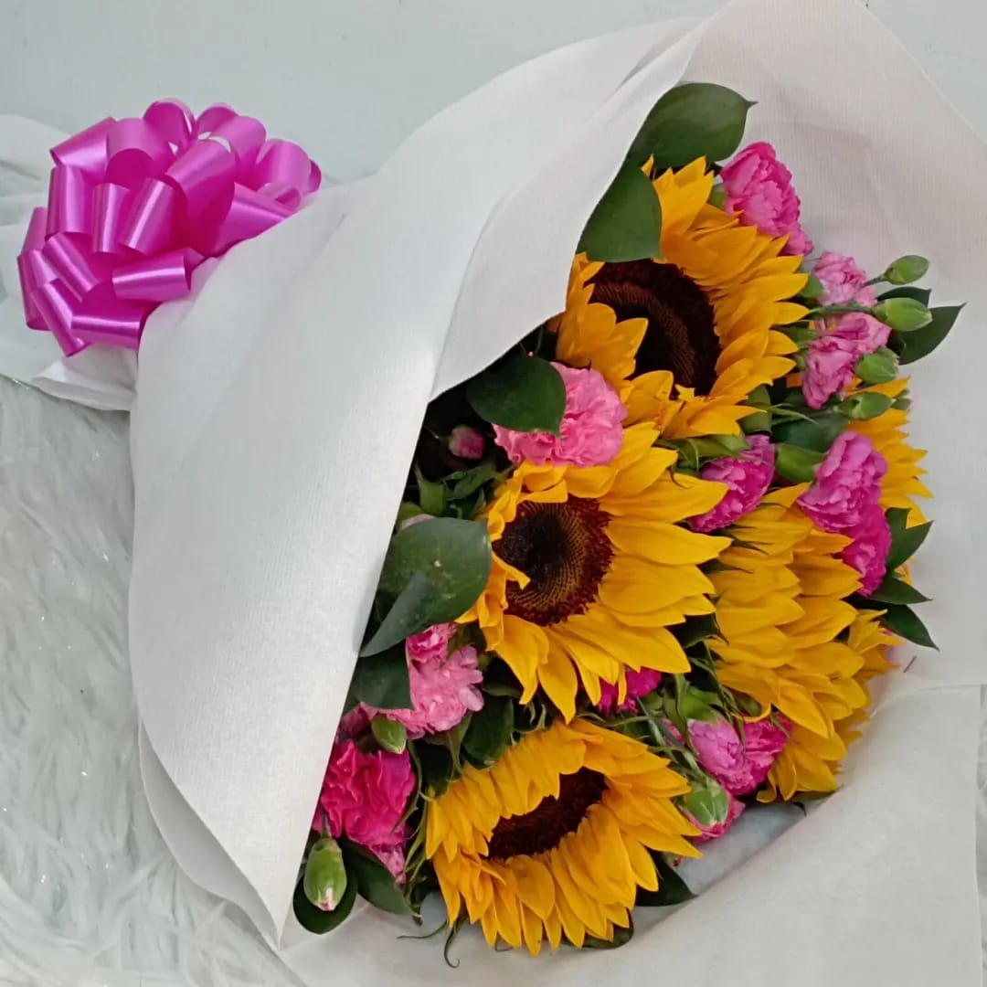 Girasoles y Claveles