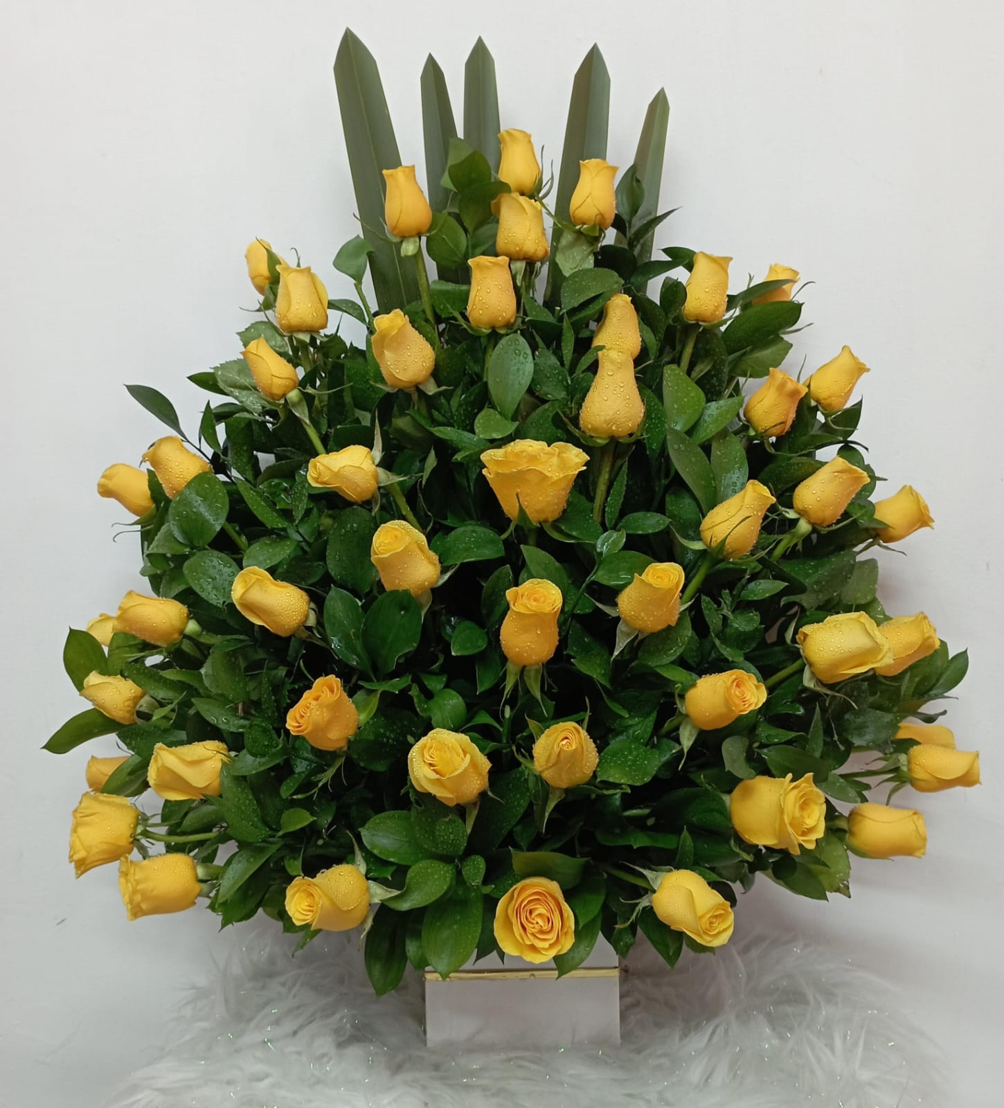 Amarillos de Esperanza — florería CaliFloral Cali