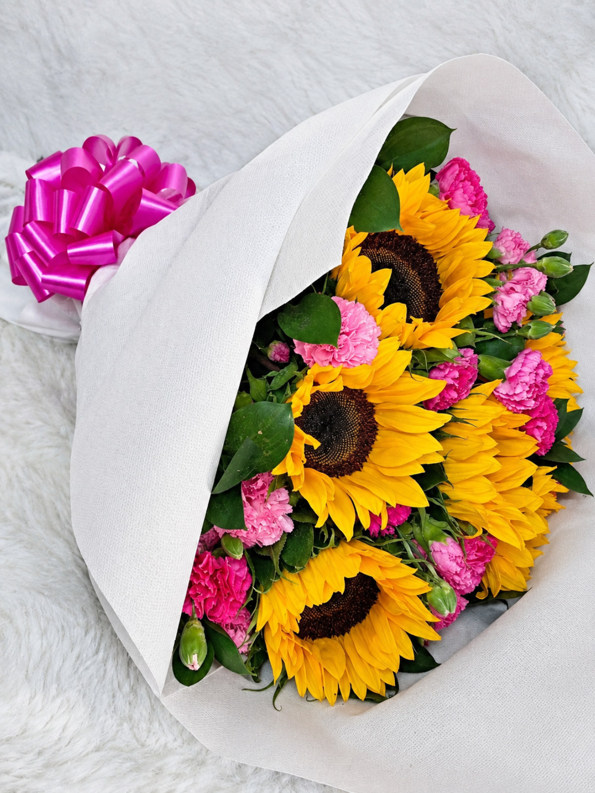 Girasoles y Claveles — flores a domicilio Cali | CaliFloral